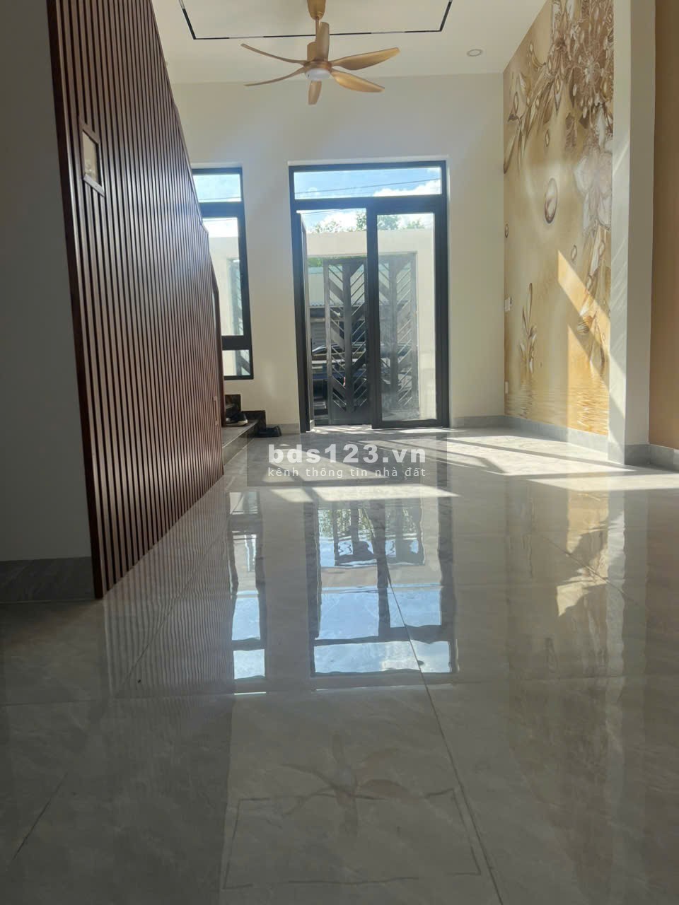 LONG TRƯỜNG – 4 PHÒNG NGỦ – CHỈ 5,05 TỶ CÒN THƯƠNG LƯỢNG…