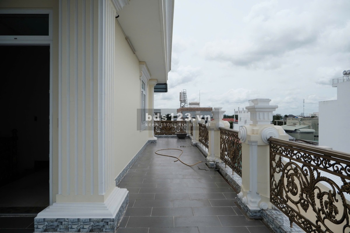 BÁN NHÀ 1 TRỆT 3 LẦU ĐƯỜNG LÊ THÁI TỔ, LÊ BÌNH, CÁI RĂNG,…
