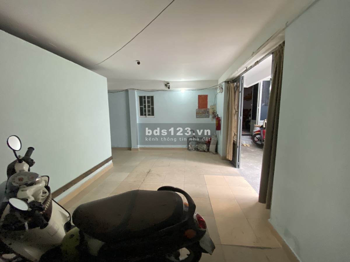 CHÍNH CHỦ GIẢM SÂU THÊM 200 triệu. bán nhà hẻm 27. Điện Biên, giáp ranh quận1. DT: 56m2. DTSD:112m2.