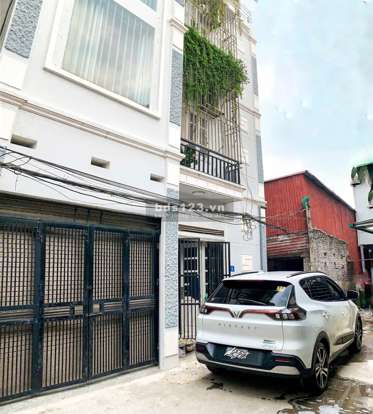 Cho thuê nhà Quang Tiến, Tây Mỗ. Tiện ích Vinsmart City, Mega…