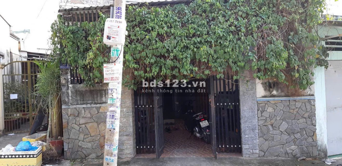 72 m2 Hẽm 1/ Đường 494 Lê Văn Việt giá 4,8 tỷ