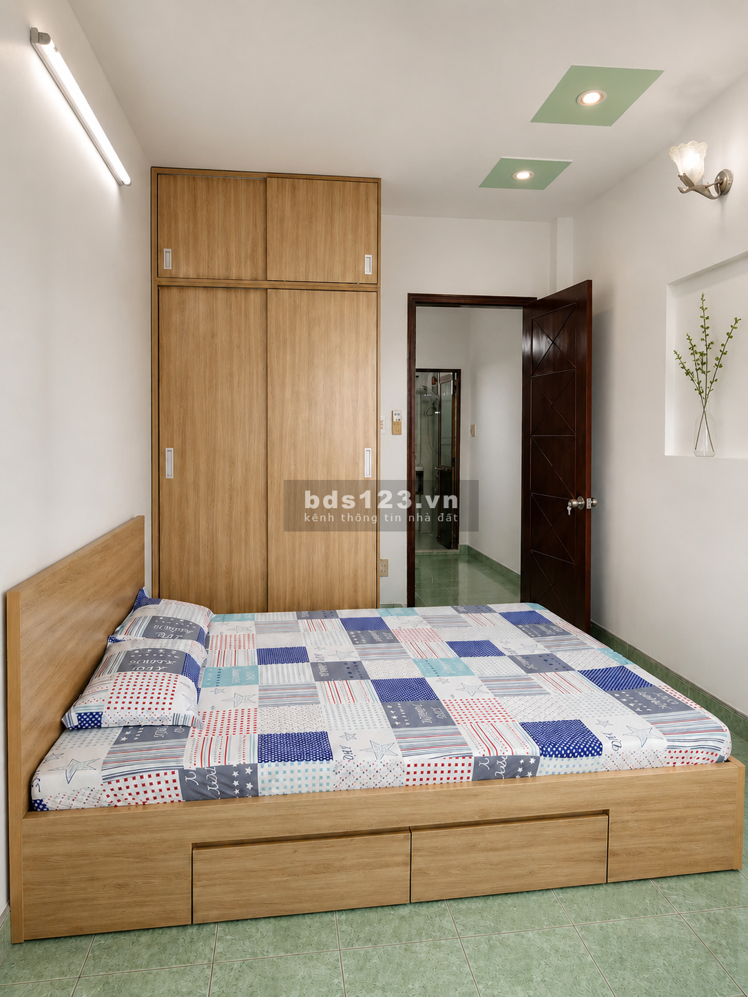Nhà mới 1 trệt 4 lầu full nội thất Gò Vấp 13.9tr