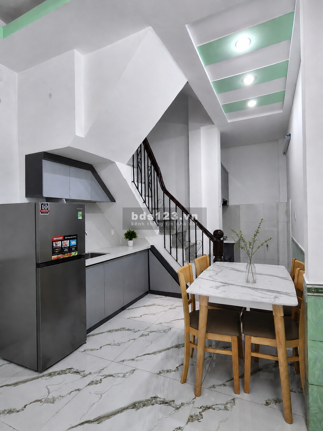 Nhà mới 1 trệt 4 lầu full nội thất Gò Vấp 13.9tr