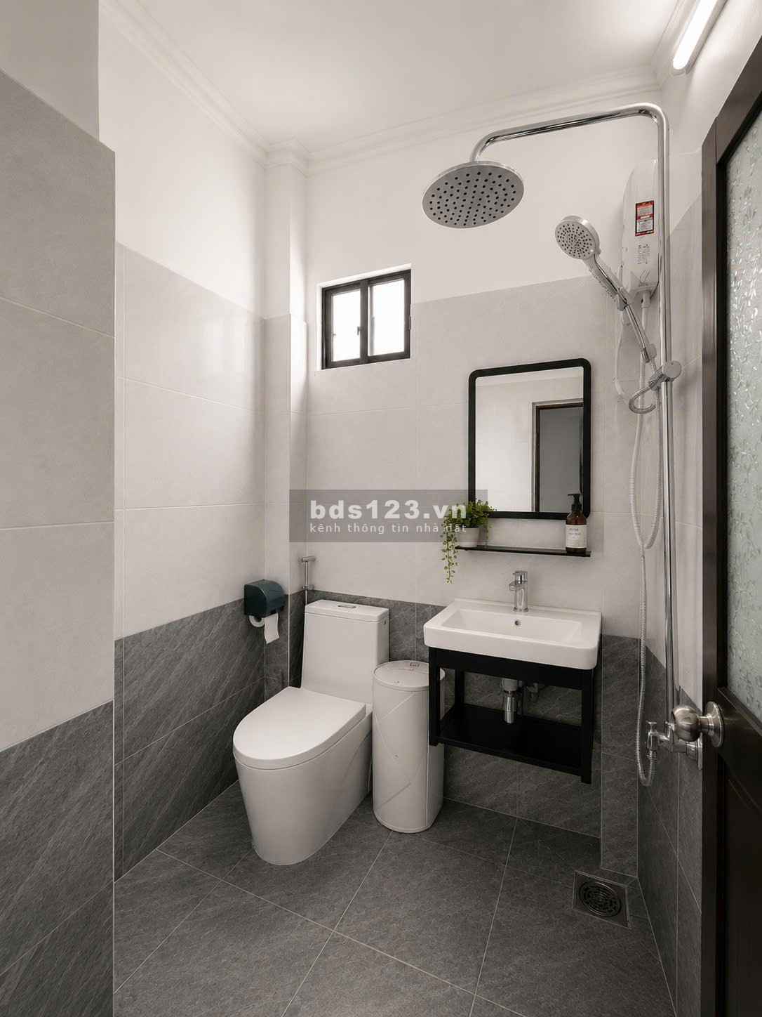 Nhà mới 1 trệt 4 lầu full nội thất Gò Vấp 13.9tr