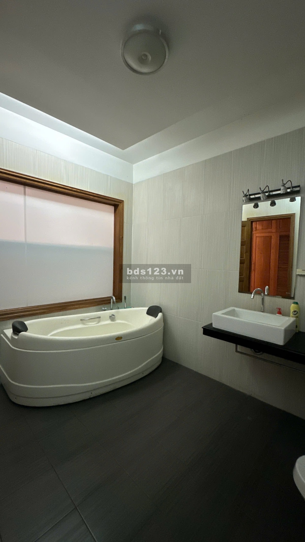 Cho thuê KÝ TÚC XÁ từ 1tr7/người (có rèm che mỗi giường nha)
