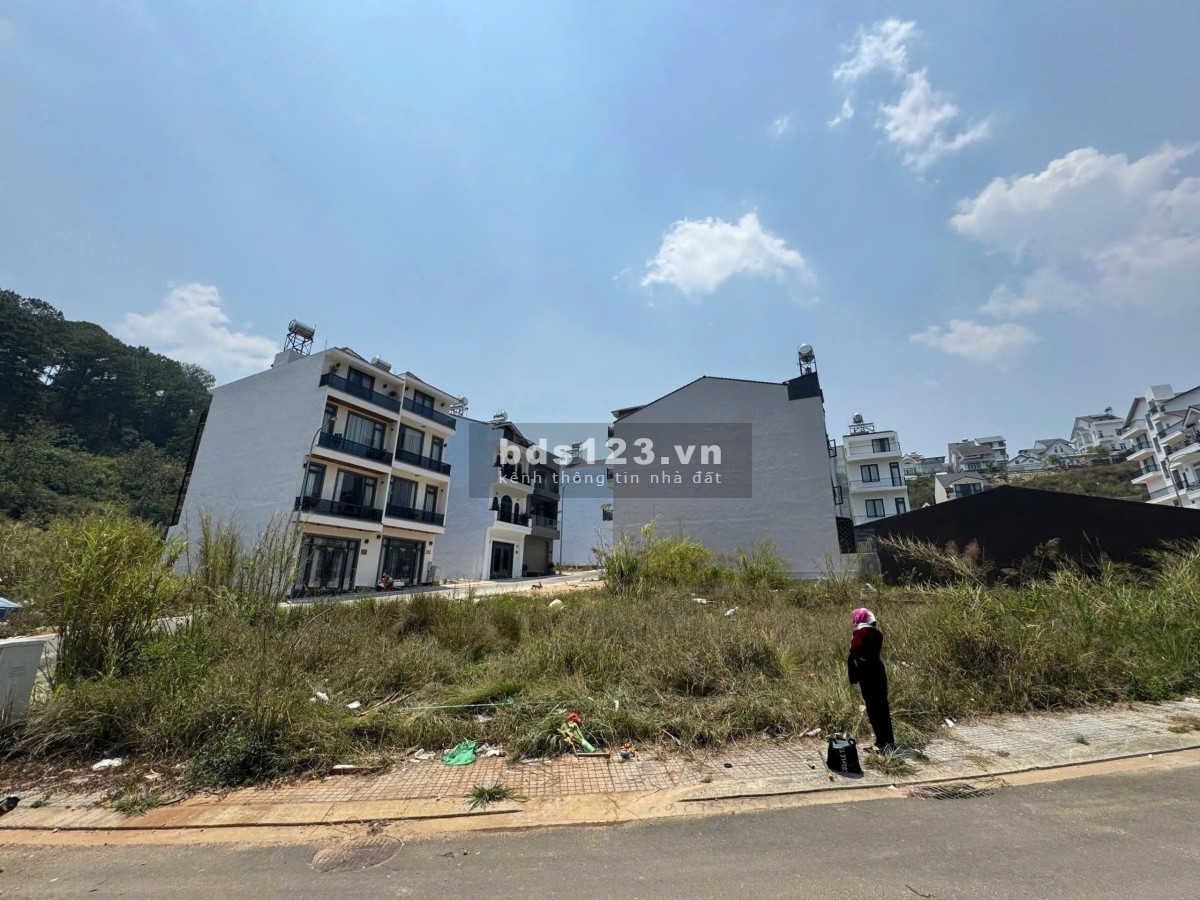 Bán đất thổ cư view rừng thông tại Phường 4 Đà Lạt