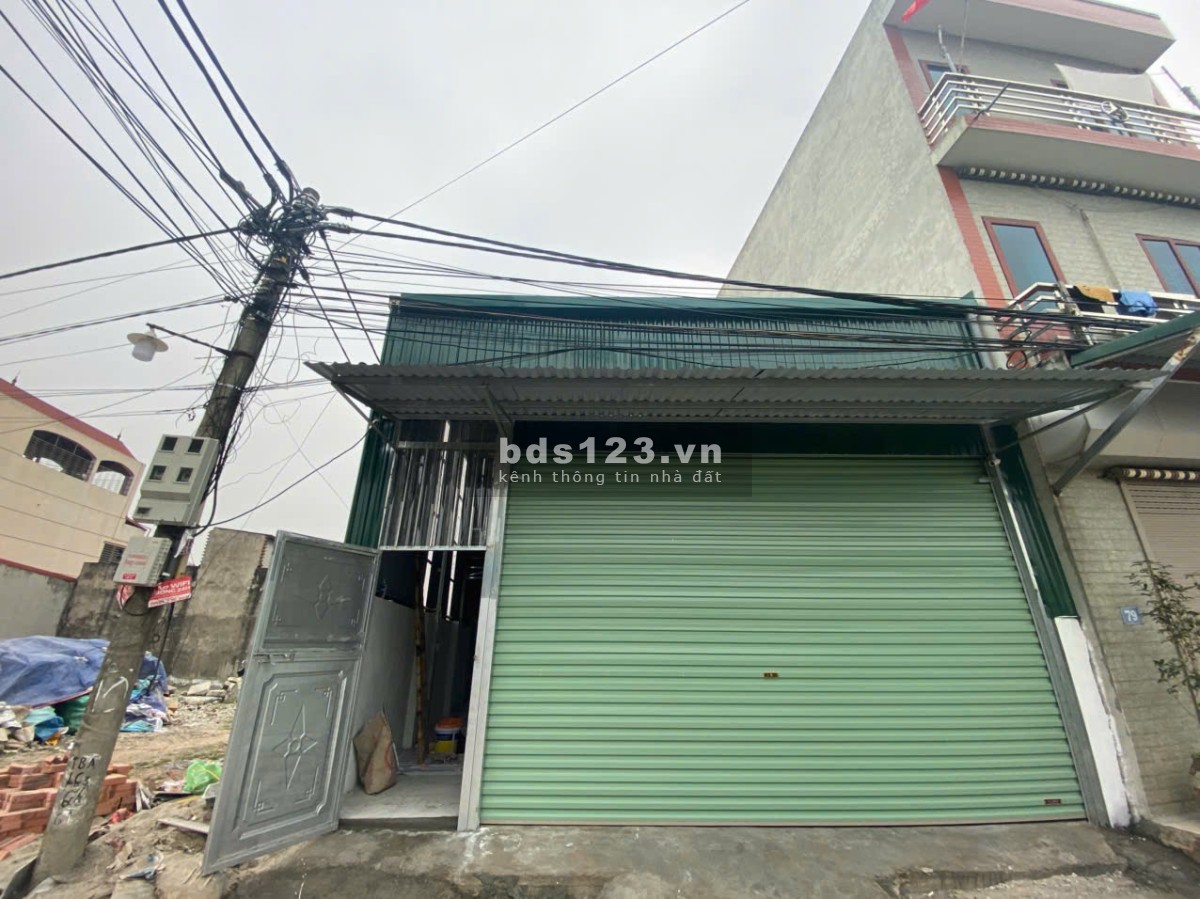 Nhà kho xưởng Mai Lâm Xuân Canh Đông Anh 100m² ô tô tránh giá…