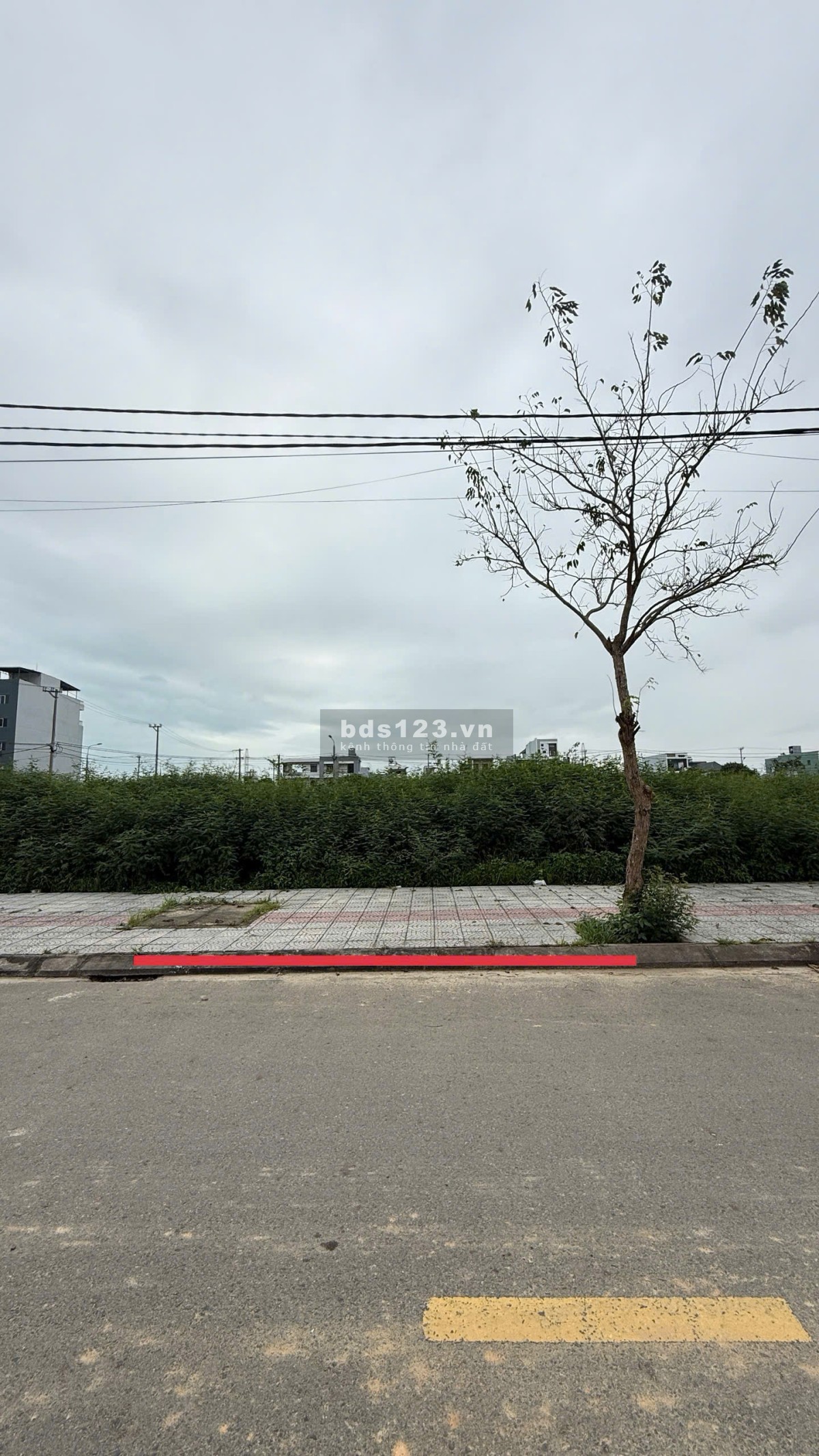 Giá đáng đầu tư nhất Hòa Xuân bán lô Cồn Dầu 18 ngay ngã tư Lê Sỹ đối diện quy hoạch 2 trường lớn