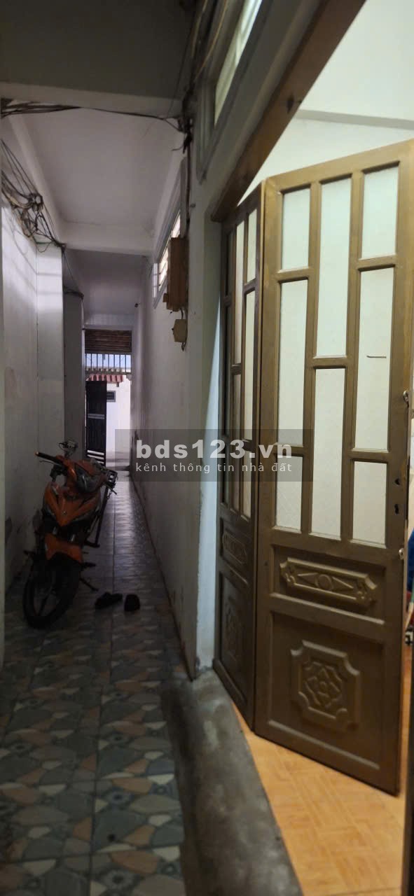 Bán nhà Vi bằng 16m2 - Huỳnh Tấn Phát - 550tr