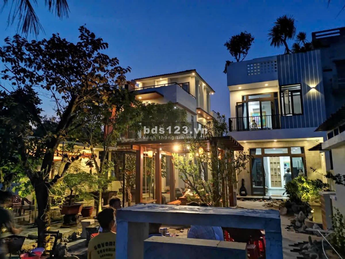 HÀNG HIẾM – VIEW SÔNG SÁT CỬA ĐẠI HỘI AN, ĐÀ NẴNG.