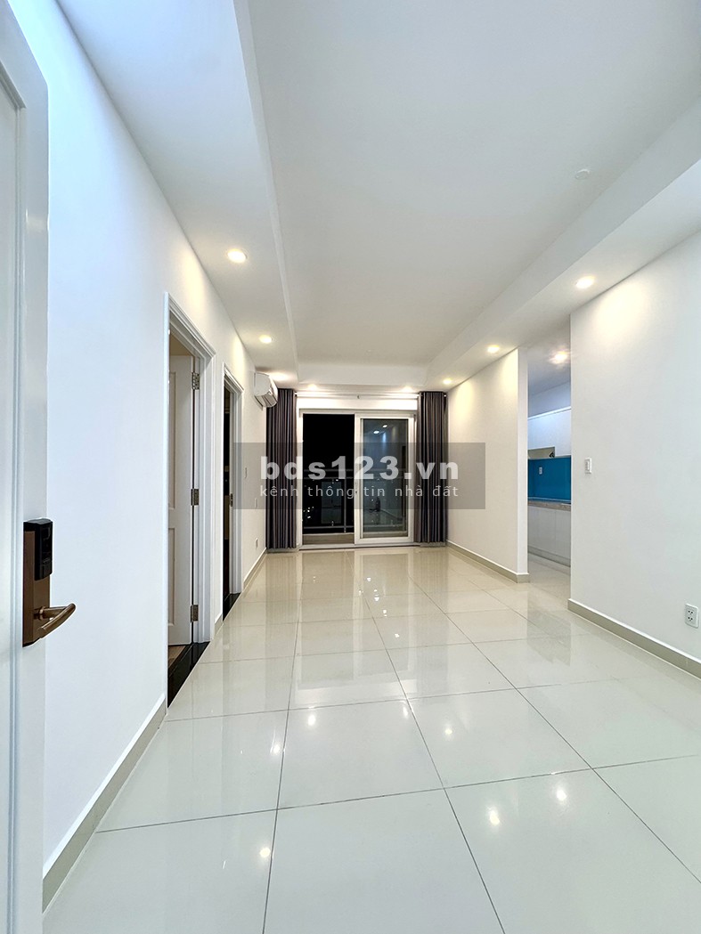 Chính chủ cho thuê căn hộ 2PN Florita Quận 7- Tầng 11, View sông - Mới sơn - Chỉ 13,5 triệu/tháng