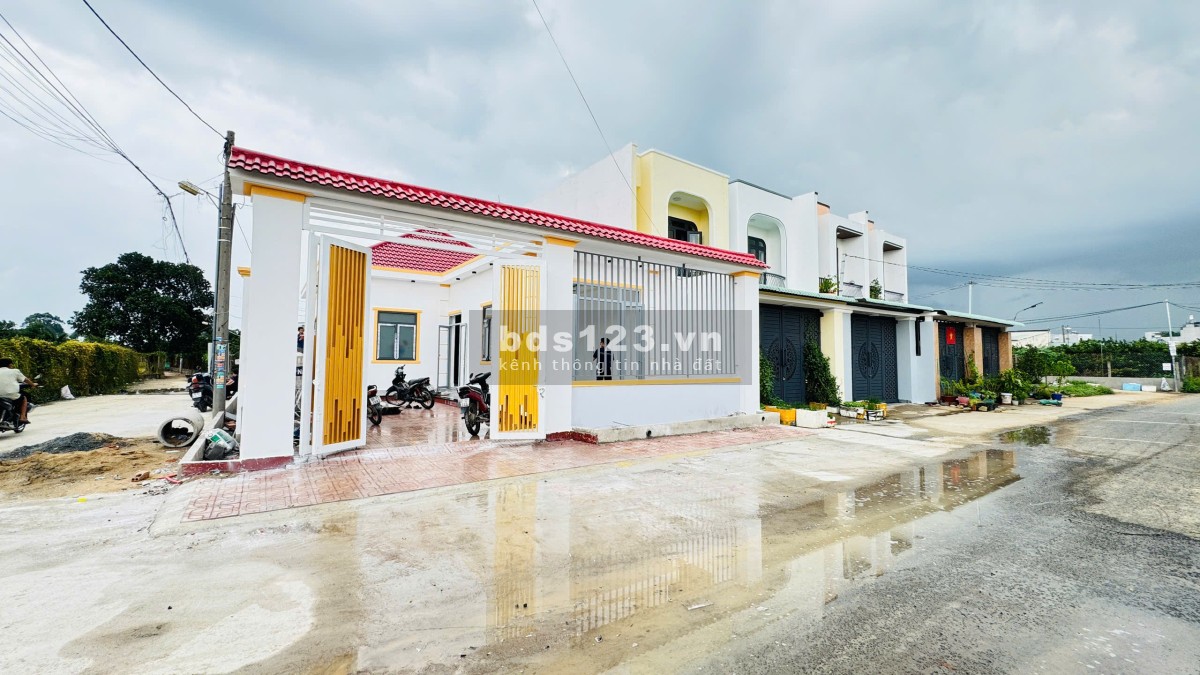  MUA ĐẤT TẶNG NHÀ 10x20 CHỈ 2 TỶ XXX – LÔ GÓC 2 MẶT TIỀN SIÊU ĐẸP GẦN KDL BỬU LONG