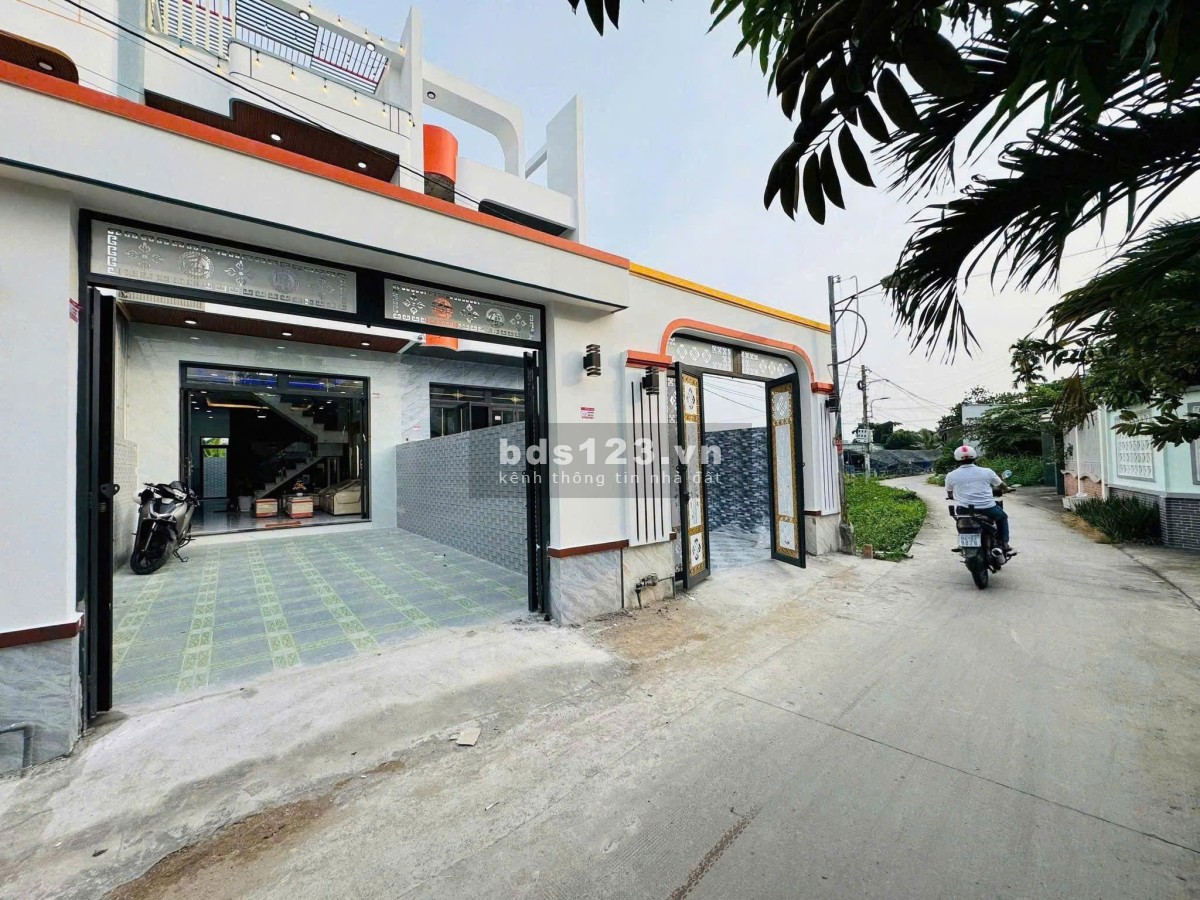 Bán nhà đẹp 1 trệt 1 lầu tại Thủ Dầu Một, Bình Dương