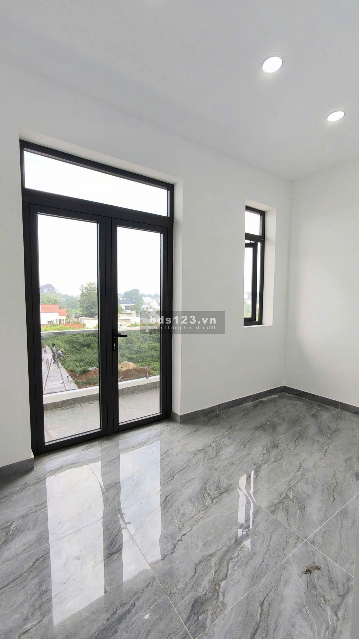 Bán nhà đẹp 1 trệt 1 lầu tại Thủ Dầu Một, Bình Dương
