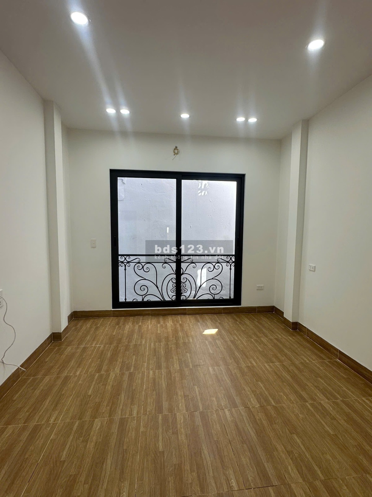 Bán nhà ngõ Hoà Bình 7, phường Bạch Mai. Diện tích sổ 20,5m2…