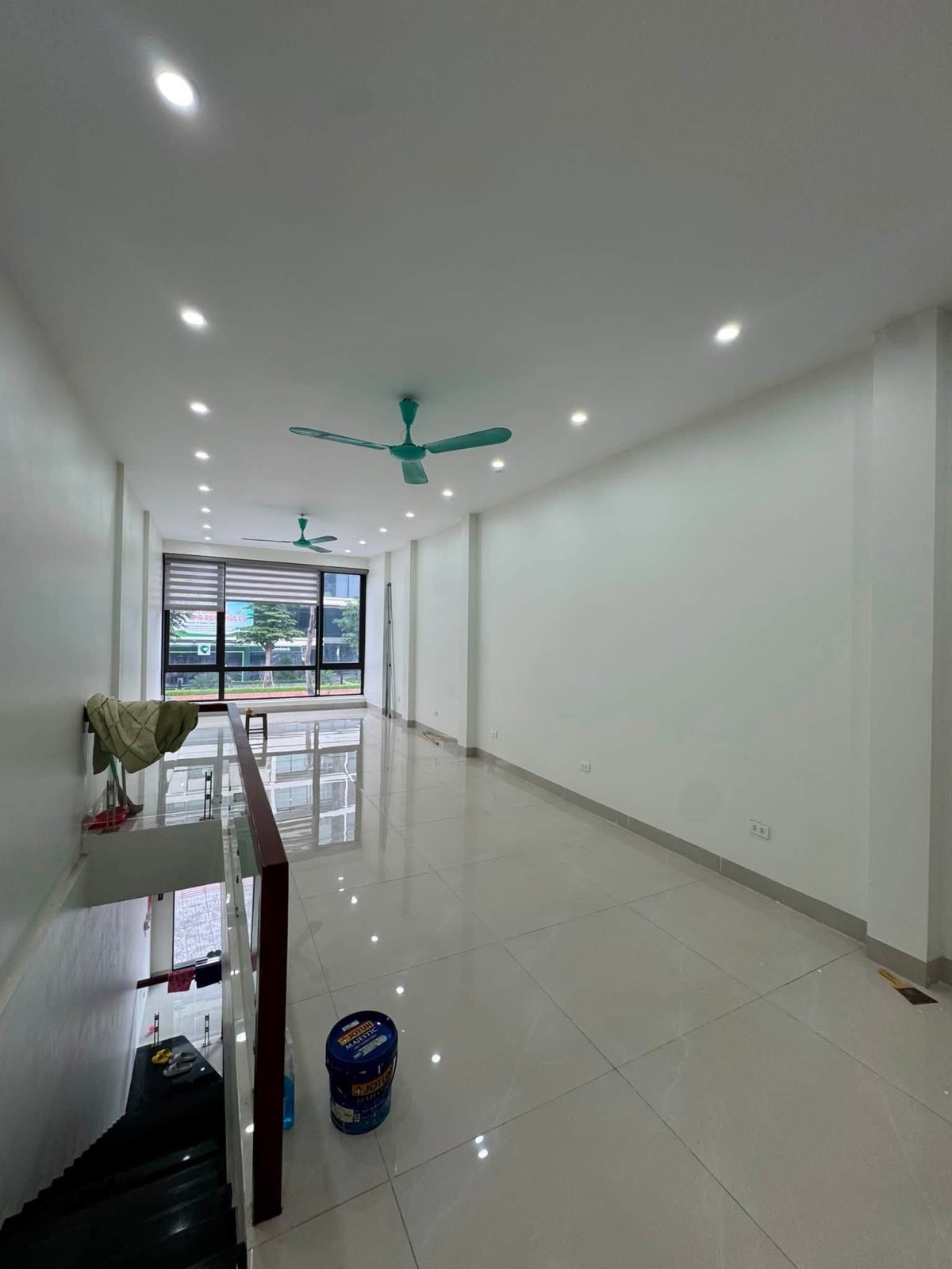 Cho thuê nhà Mặt phố Nguyễn Lam kinh doanh đa ngành 40m2, 2…