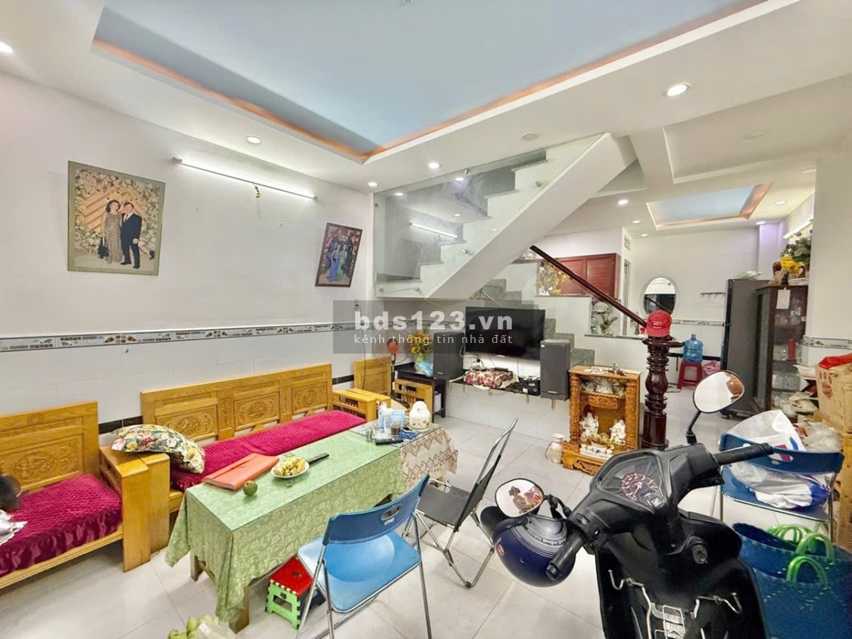 Nhà 2 tầng đường 49, Hiệp Bình Chánh, Thủ Đức, giá nhỉnh…
