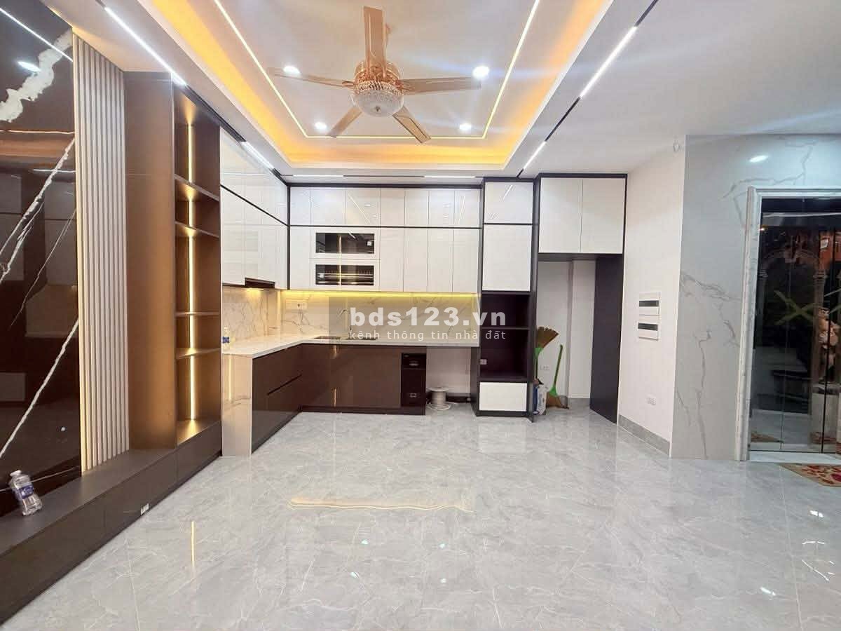 NHÀ ĐẸP NGÕ 224 ĐƯỜNG HOÀNG MAI VIEW HỒ – LÔ GÓC – 2 MẶT…