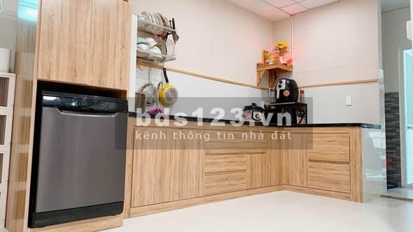 NHỈNH 3 TỶ SỞ HỮU NHÀ TRUNG TÂM CẨM LỆ – KIỆT CÁCH…