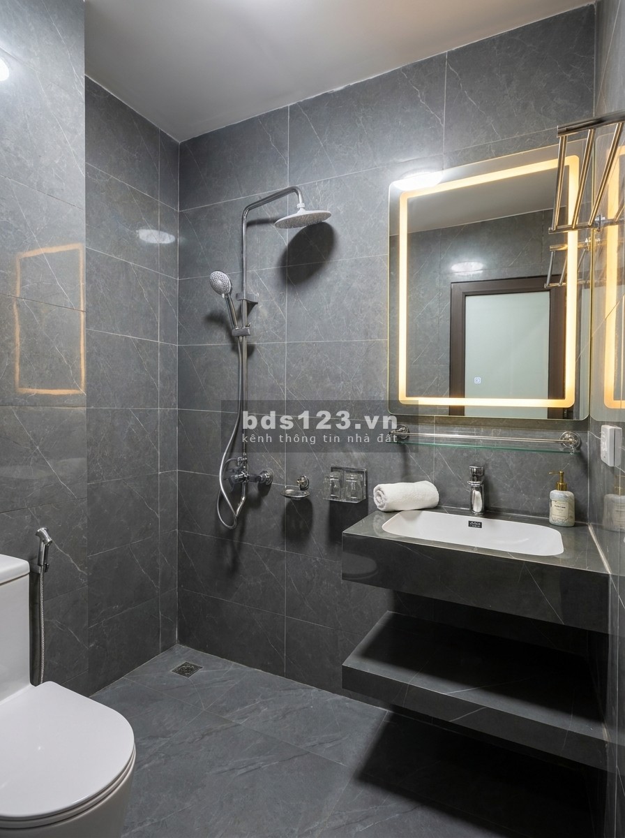 Phòng khép kín đủ đồ gần Thanh Nhàn - PCCC - Thang máy
