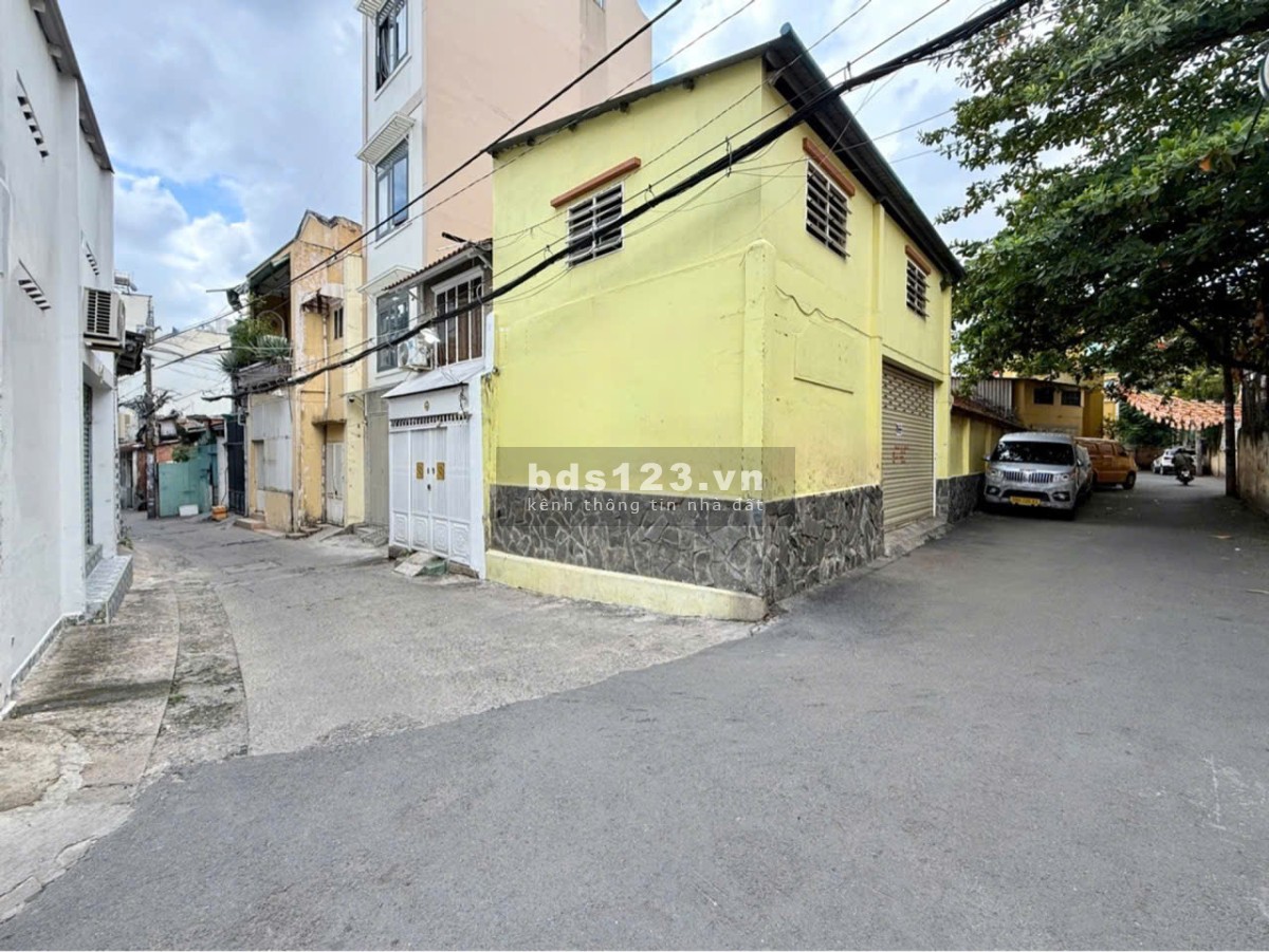 Bán nhà GẤP - 16M2, Phan Văn Trị, 1 trệt 1 lầu, hẻm xe hơi -…