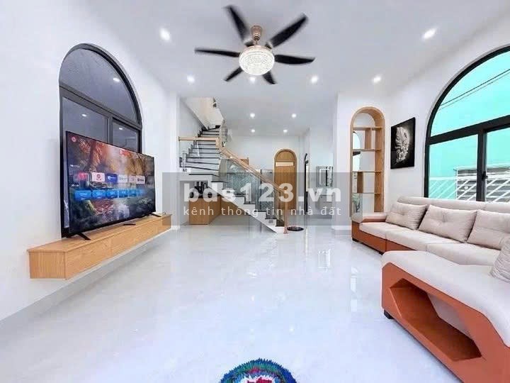 NHÀ 3 MẶT THOÁNG KIỆT TRẦN CAO VÂN, THANH KHÊ - CHỈ 300M RA BIỂN