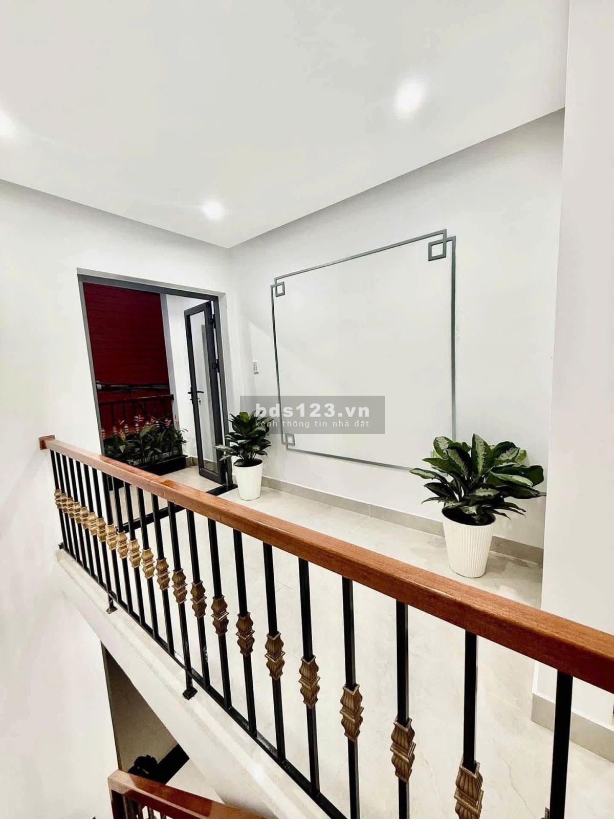 NHÀ 2 TẦNG LÔ GÓC KIỆT TRẦN CAO VÂN - SÁT BIỂN NGUYỄN TẤT…