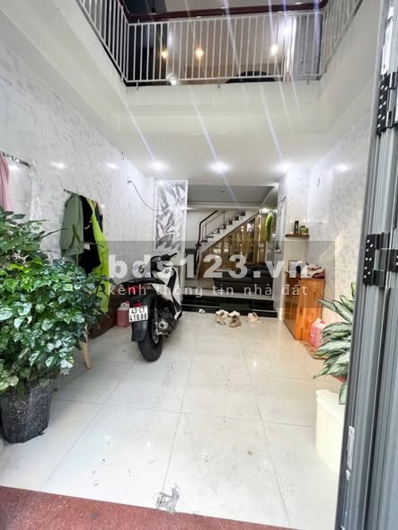 SIÊU PHẨM NHÀ PHỐ ĐỐNG ĐA - LÔ GÓC 2 MẶT THOÁNG - CHỈ 4.95…