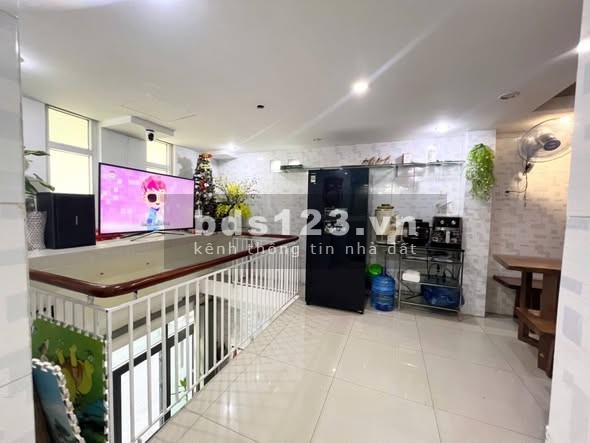 SIÊU PHẨM NHÀ PHỐ ĐỐNG ĐA - LÔ GÓC 2 MẶT THOÁNG - CHỈ 4.95…