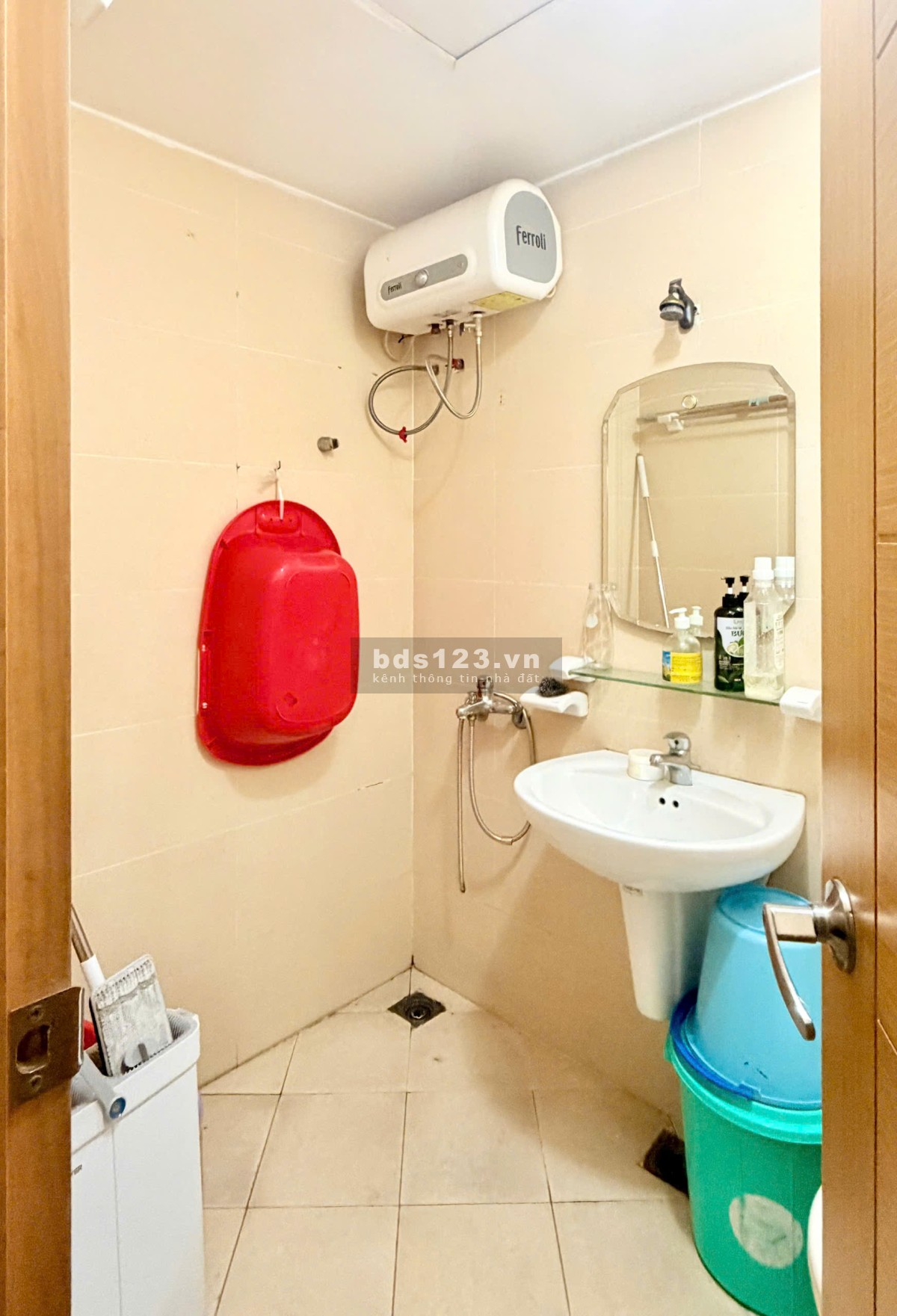 Căn 66m2(3pn2wc) Hoàng Kim Thế Gia sổ hồng sẵn, thanh toán 950tr ở ngay