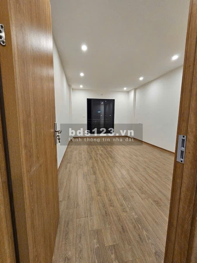 Bán nhà mặt phố Mai Phúc, Long Biên. 61m2 x 7T kinh doanh, ô tô…