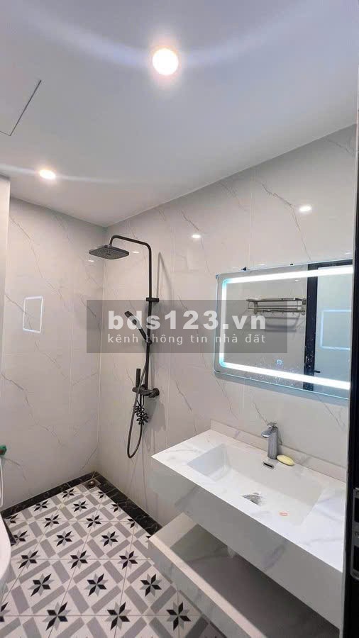 Bán nhà mặt phố Mai Phúc, Long Biên. 61m2 x 7T kinh doanh, ô tô…