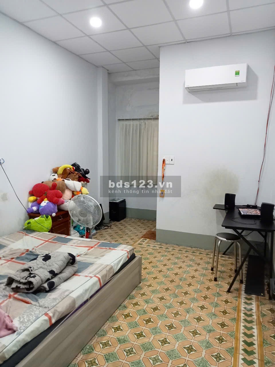 chính chủ cho thuê nhà nguyên căn 256/31 Nguyễn Tiểu La, quận…