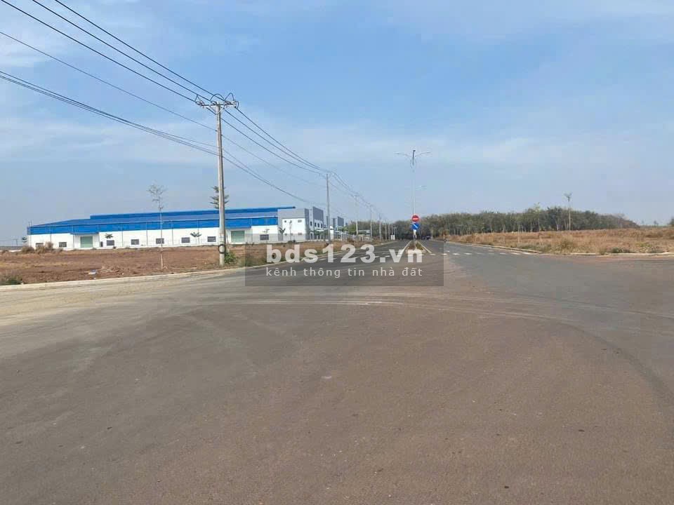 Bán đất Thành Mỹ 129m vuông phun thổ cư, sổ sẵn giá chỉ…