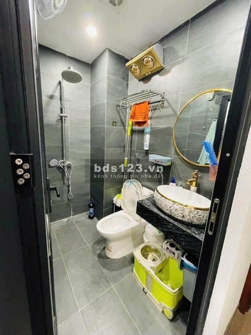 BÁN NHÀ KIM GIANG HOÀNG MAI, GIÁ CHỈ NHỈNH 6 TỶ, CÓ THỂ…