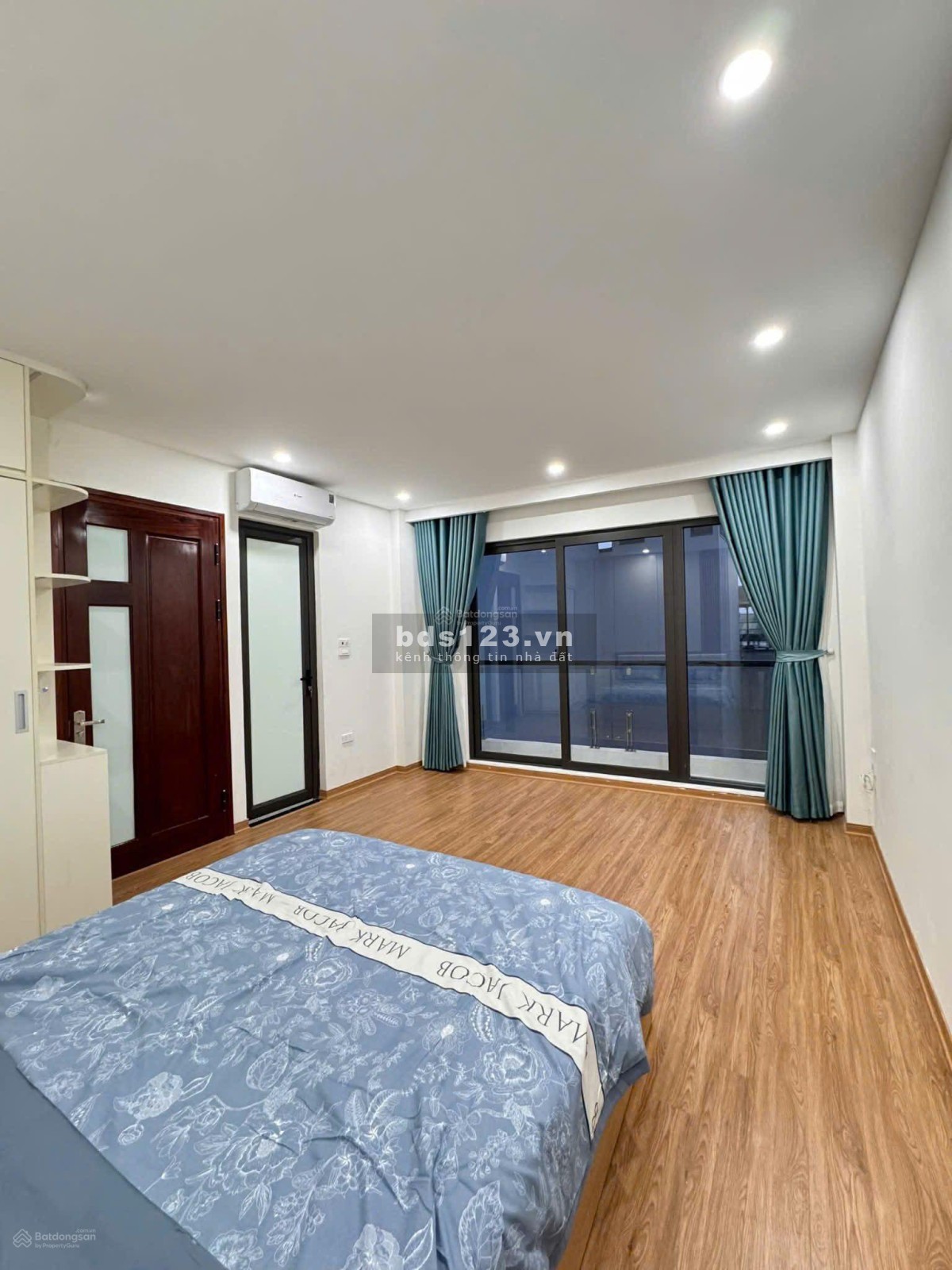 NHÀ NGUYÊN CĂN PHỐ NGUYỄN THỜI TRUNG CHO THUÊ