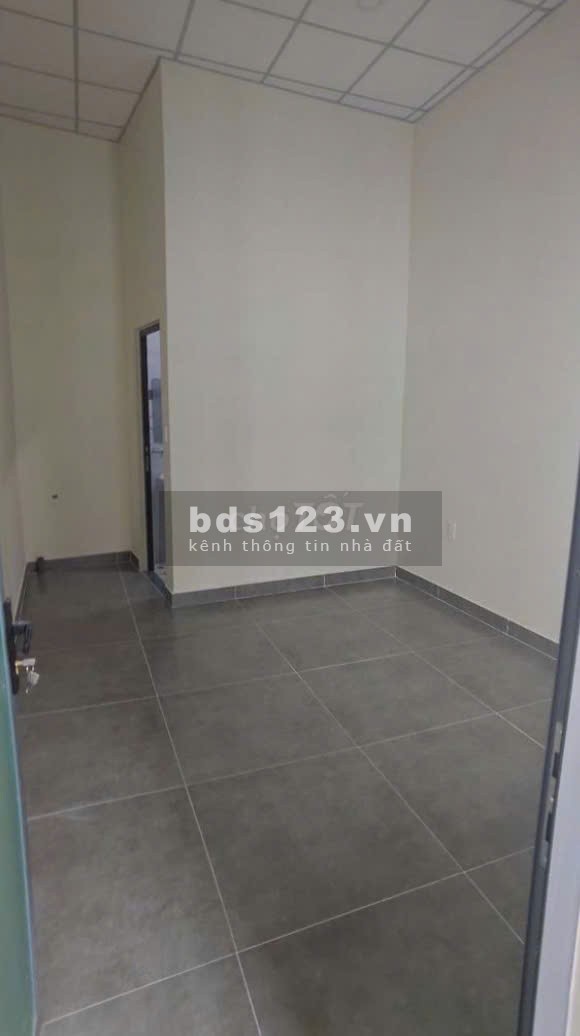 Cho thuê nhà mặt tiền KD 37 Đường 882, P. Phú Hữu Q9
