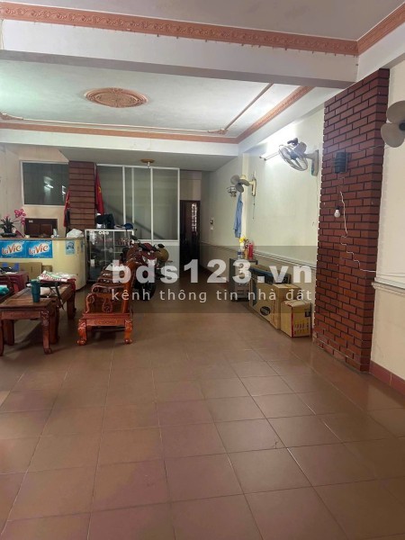 Siêu Phẩm Căn Biệt Thự 2 Tầng Mặt Tiền Đường Bùi Chát…