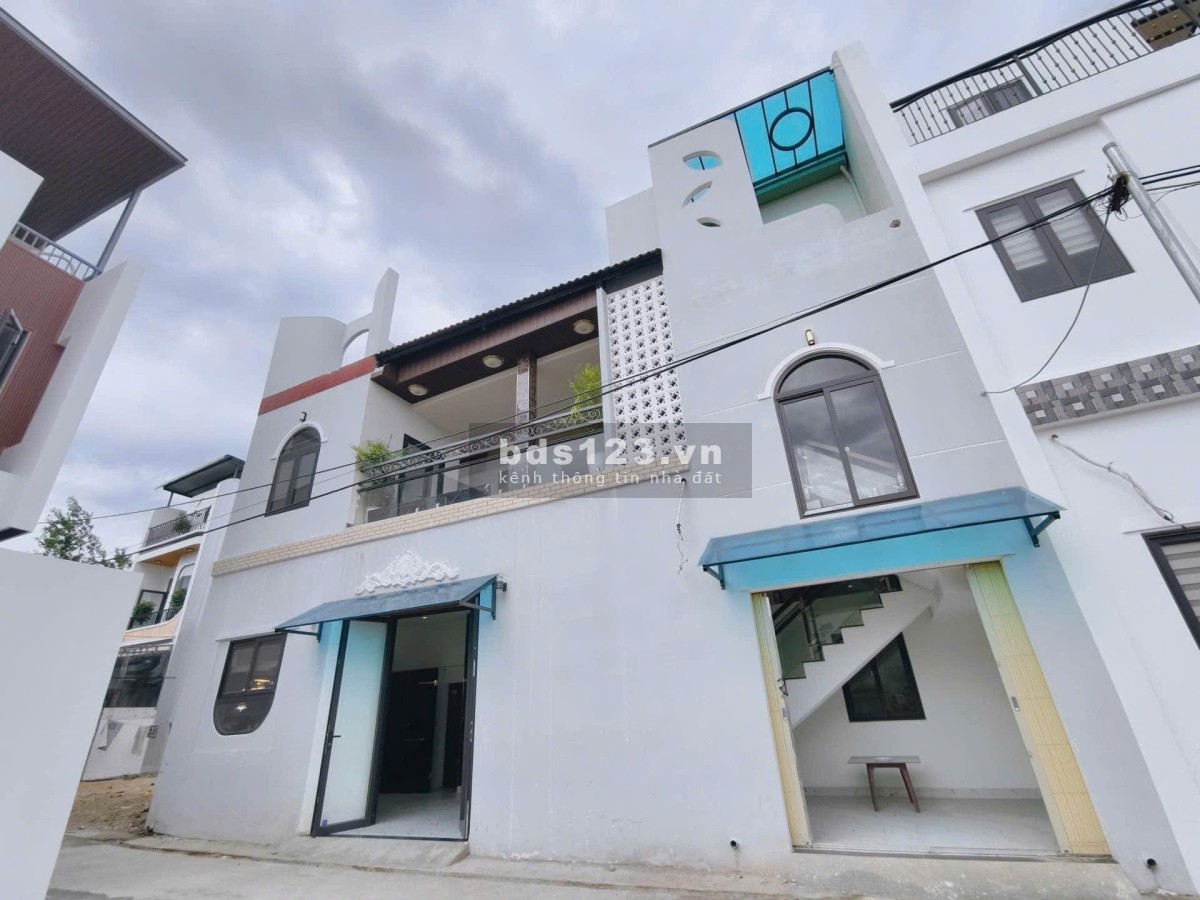 NHÀ TỐT TÔN ĐẢN LÊN SÓNG- Ô TÔ ĐẬU CỬA- DIỆN TÍCH KHỦNG…