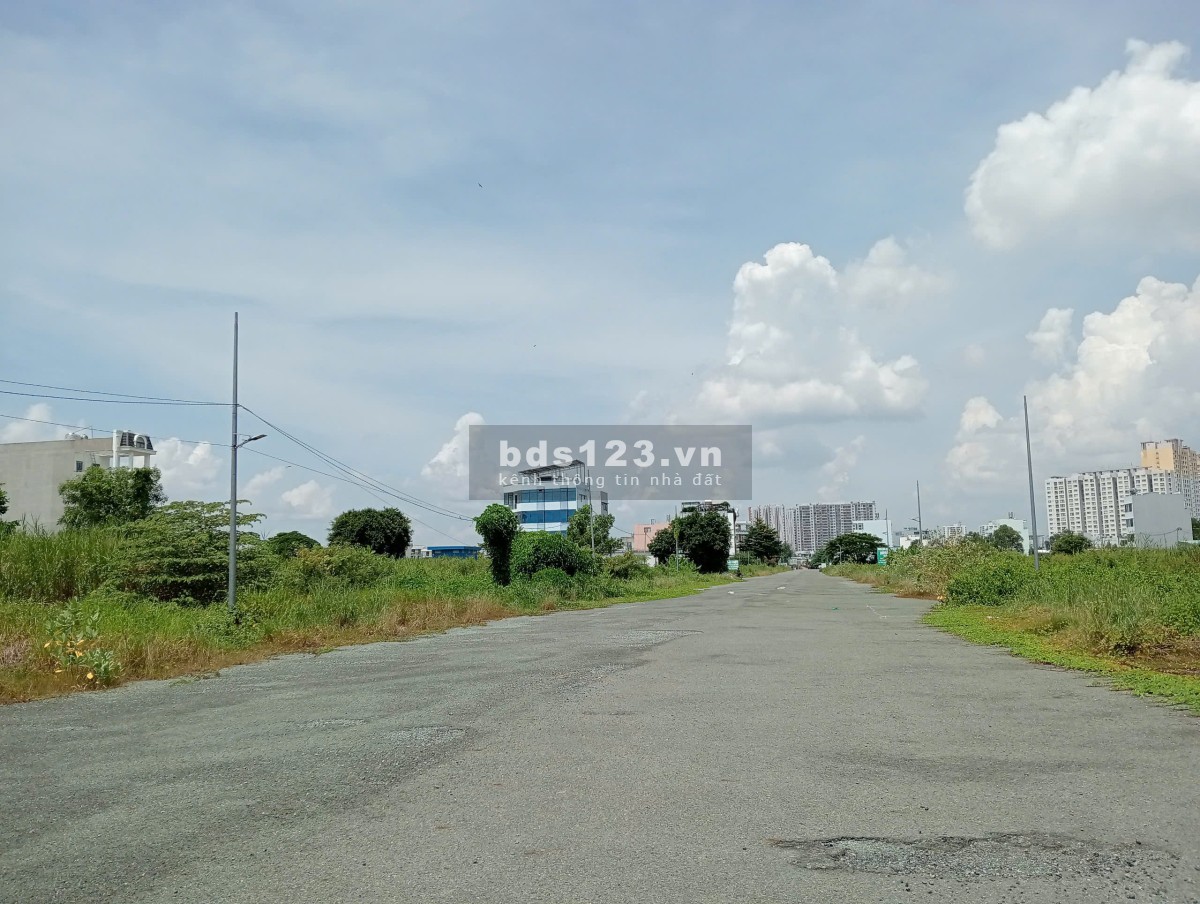 Bán 90m đất kdc Sở Văn Hóa Thông Tin quận 9, sổ đỏ, giá tốt.