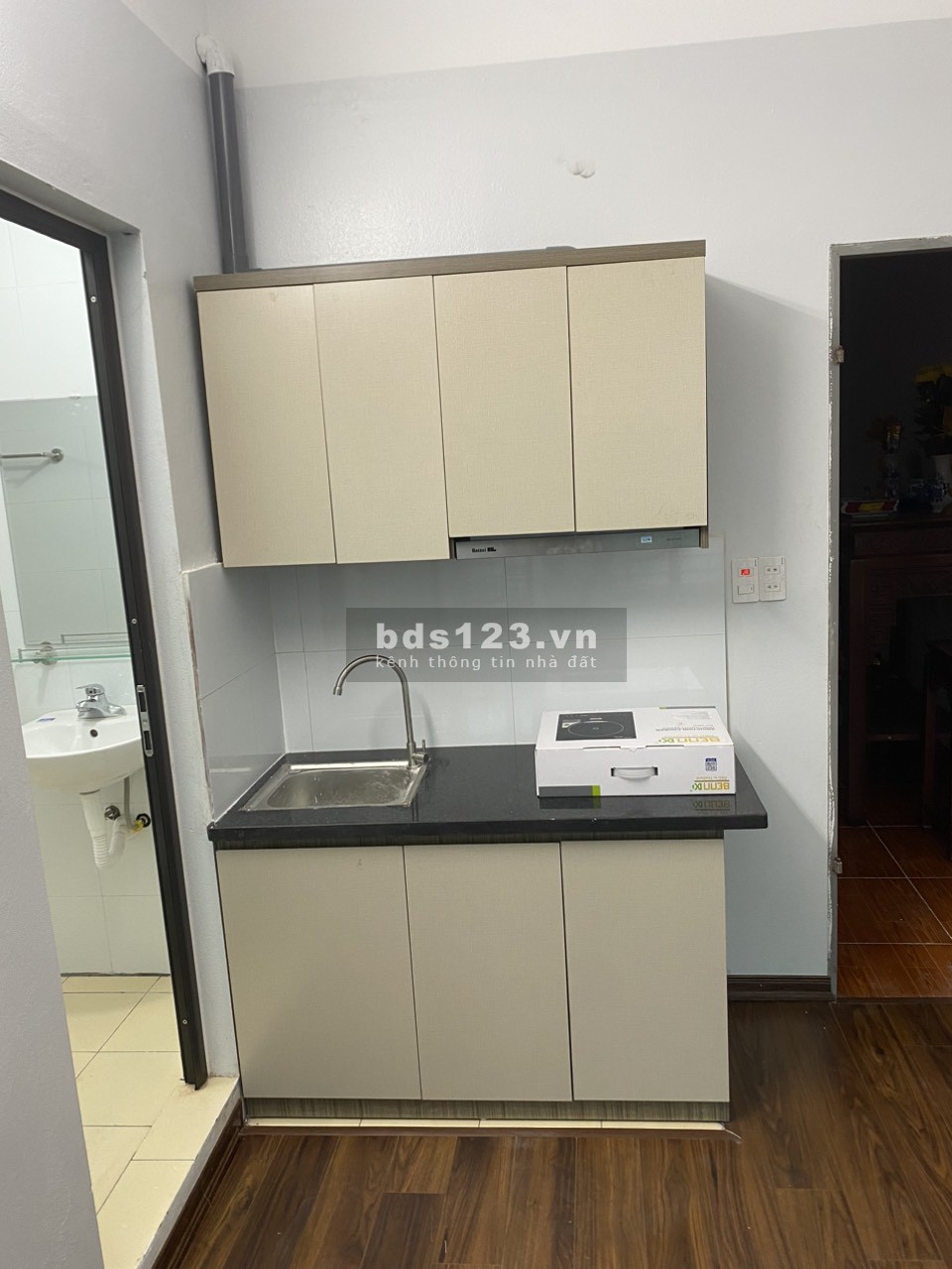 Cho thuê Căn chung cư mini 1N1K tại Số 98 ngõ 116 Phan Kế Bính,…