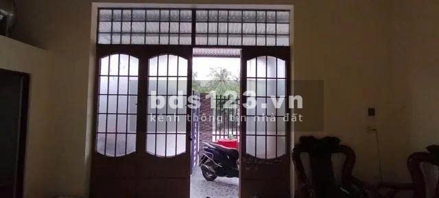  NHÀ CẤP 4 NGUYỄN VĂN CỪ – DÒNG TIỀN SẴN 4,5 TRIỆU/THÁNG -…