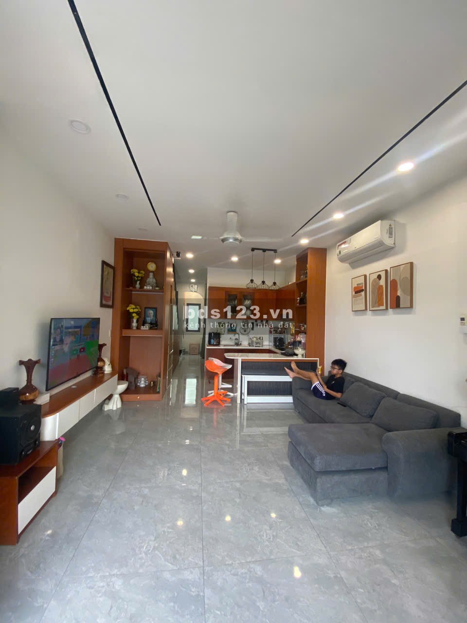 Bán Nhà 2 Tầng Long Trường 52m², Hẻm Xe Hơi, 3PN, Sổ Riêng,…