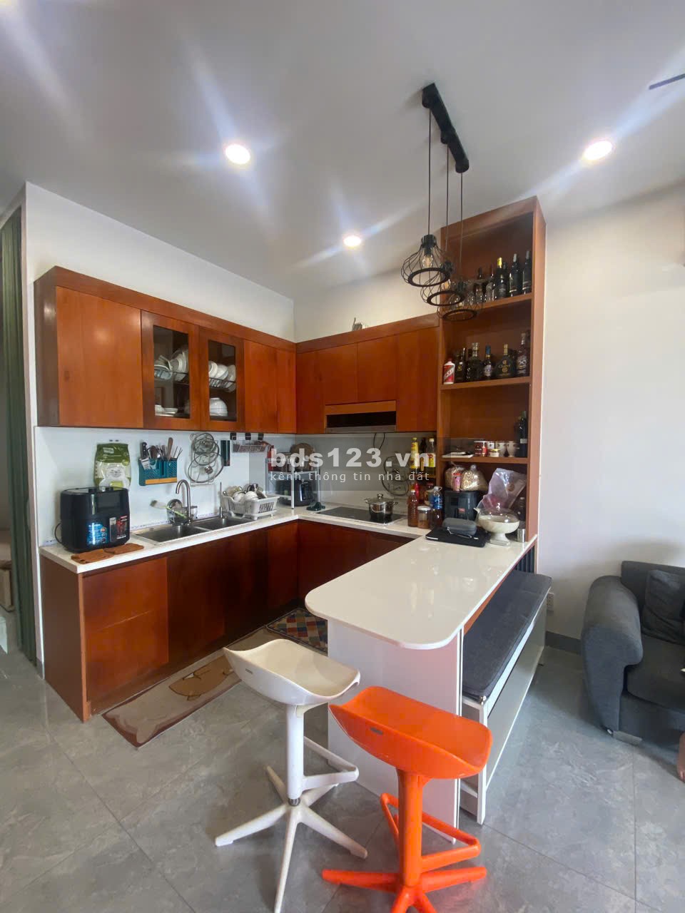 Bán Nhà 2 Tầng Long Trường 52m², Hẻm Xe Hơi, 3PN, Sổ Riêng,…