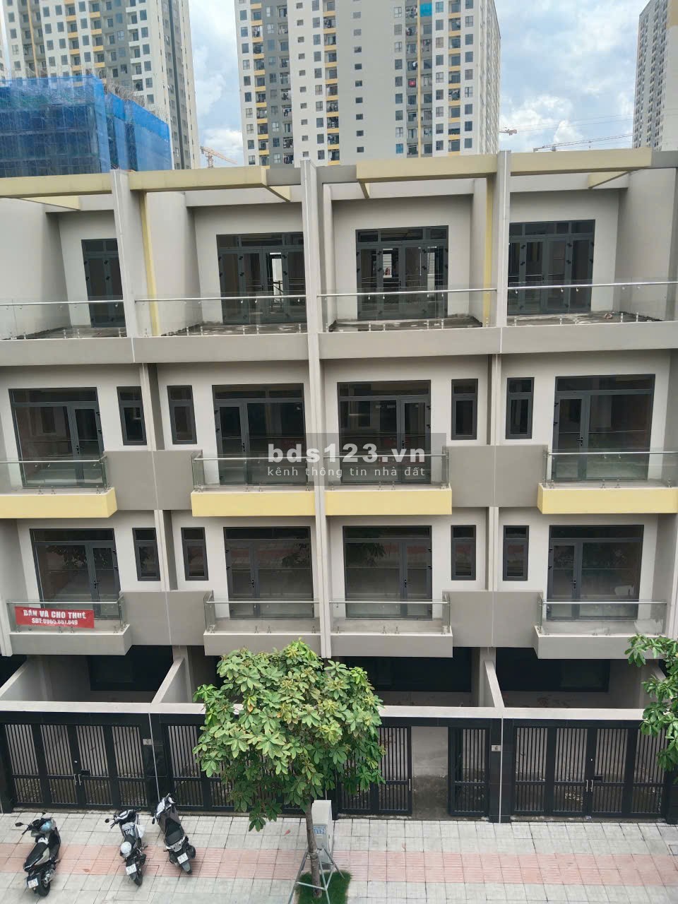 CHO THUÊ NHÀ PHỐ THƯƠNG MẠI BCONS UNI VALLEY – 96M² – 15 TRIỆU/THÁNG