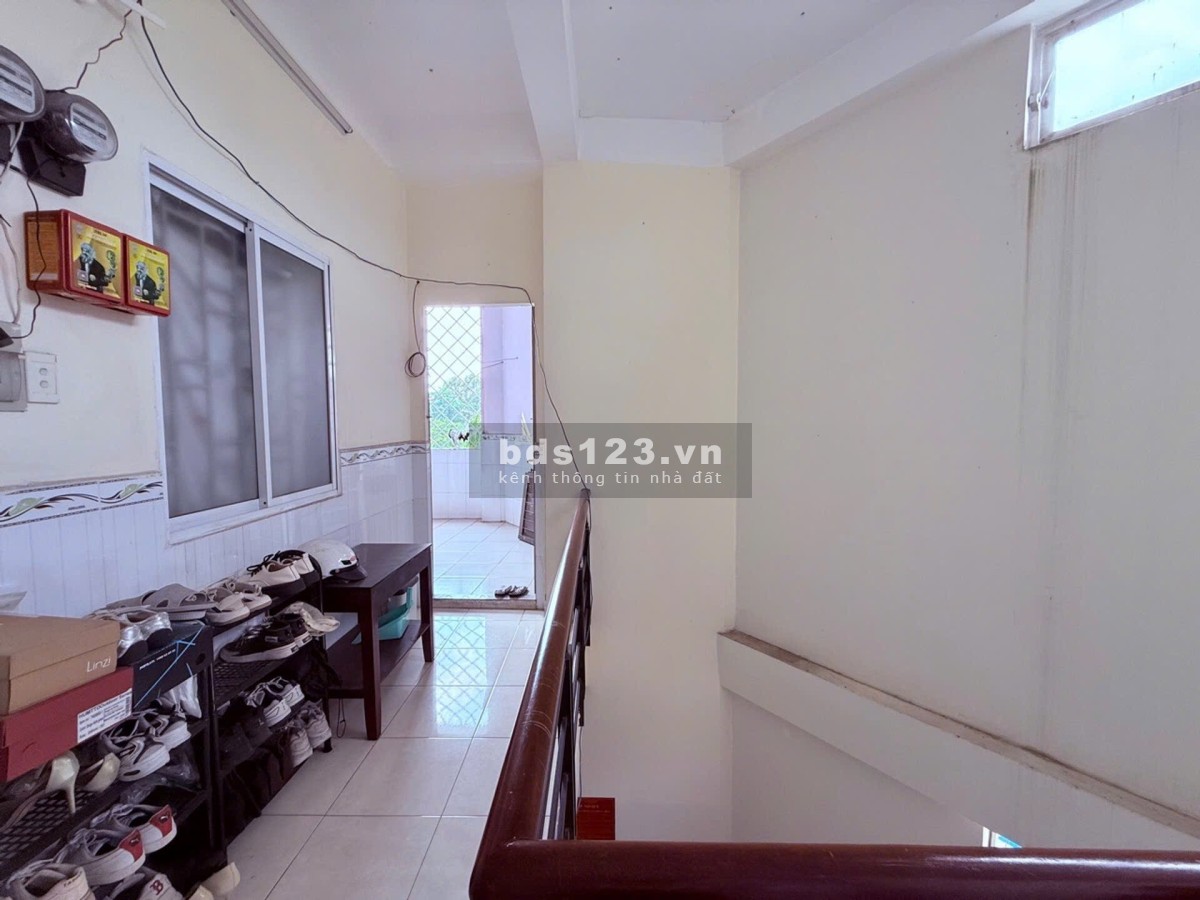 Bán Vinhomes Hóc Môn đường 13m lề đường 3m ngang 5m dài 10m 4…