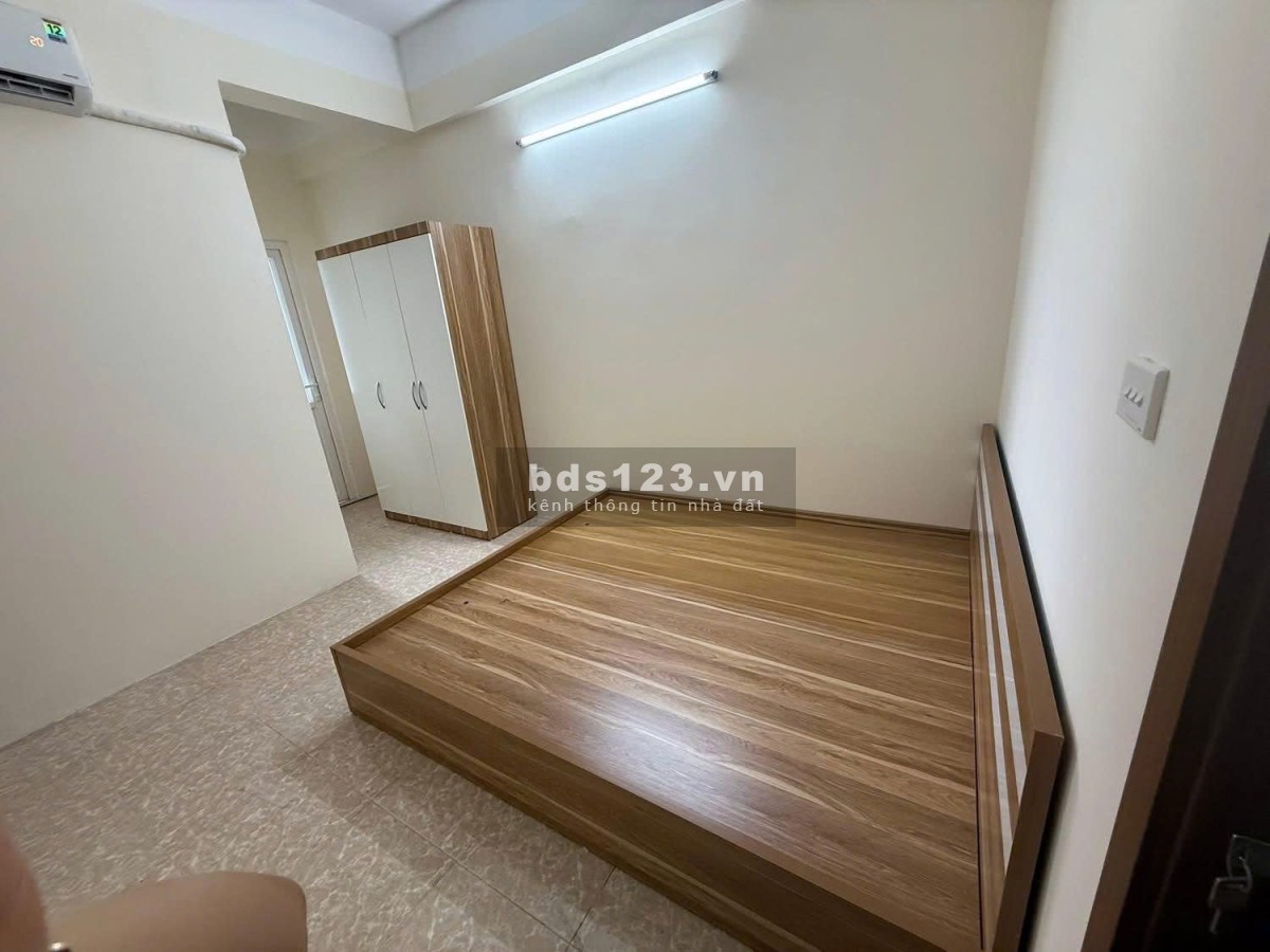 Bán căn hộ 2PN 2VS view đẹp tại Chung cư 30T Nam Trung Yên