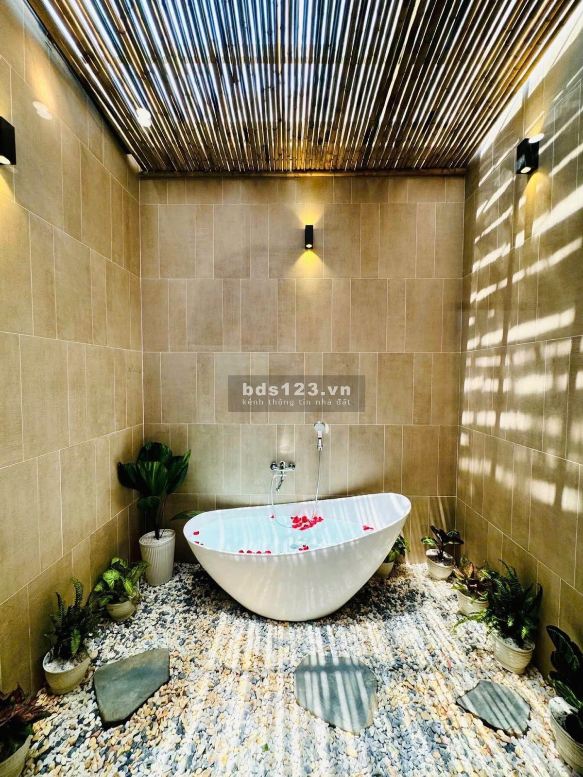  CHỦ HẠ CHÀO 200TR – GIÁ MỚI CHỈ 5,65 TỶ 