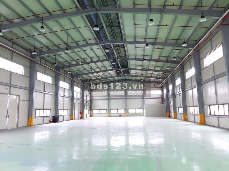 Cho thuê kho 3.000m2 hỗ trợ chia nhỏ diện tích Đạt chuẩn PCCC…