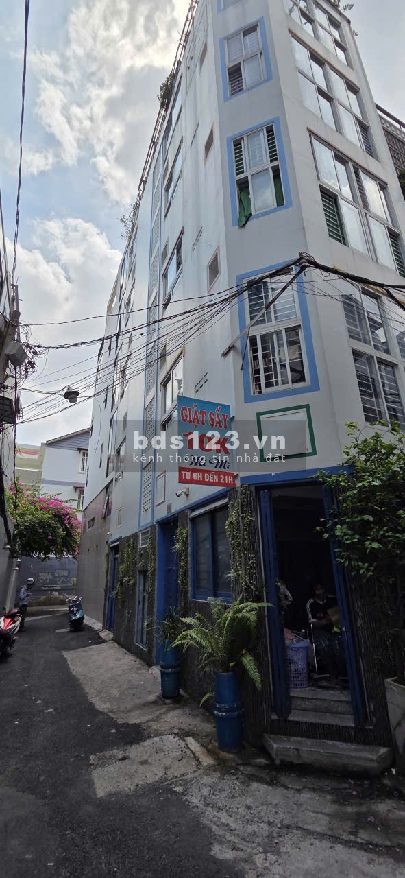 Mặt bằng nhỏ xinh góc 2 mặt đường Lê Lai P. Hạnh Thông, TPHCM